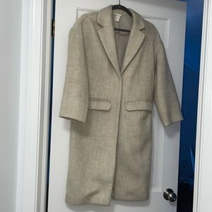 H&M dress coat, light beige/cream, two hidden button snap closure